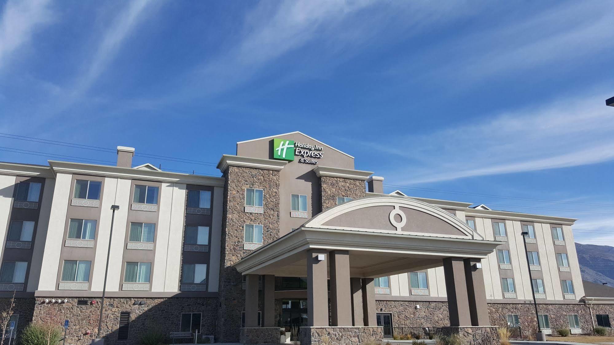 Holiday Inn Express & Suites Springville-South Provo Area By Ihg Exteriör bild
